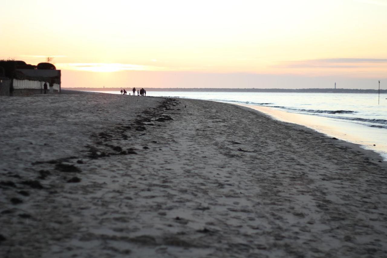 Appartement Arcachon Perreire Premiere Ligne Les Pieds Dans L Eau Vue Magnifique Sur Le Bassin ภายนอก รูปภาพ