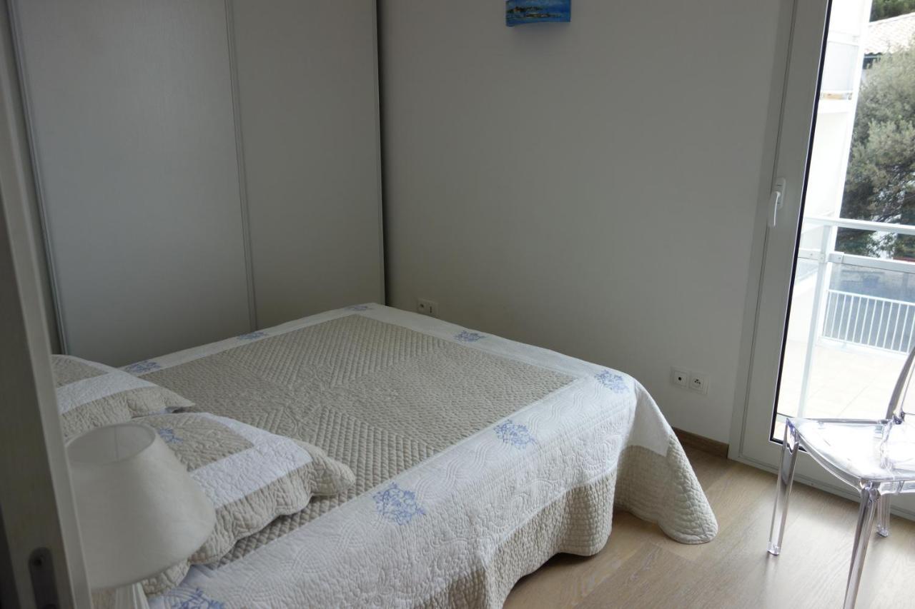 Appartement Arcachon Perreire Premiere Ligne Les Pieds Dans L Eau Vue Magnifique Sur Le Bassin ภายนอก รูปภาพ