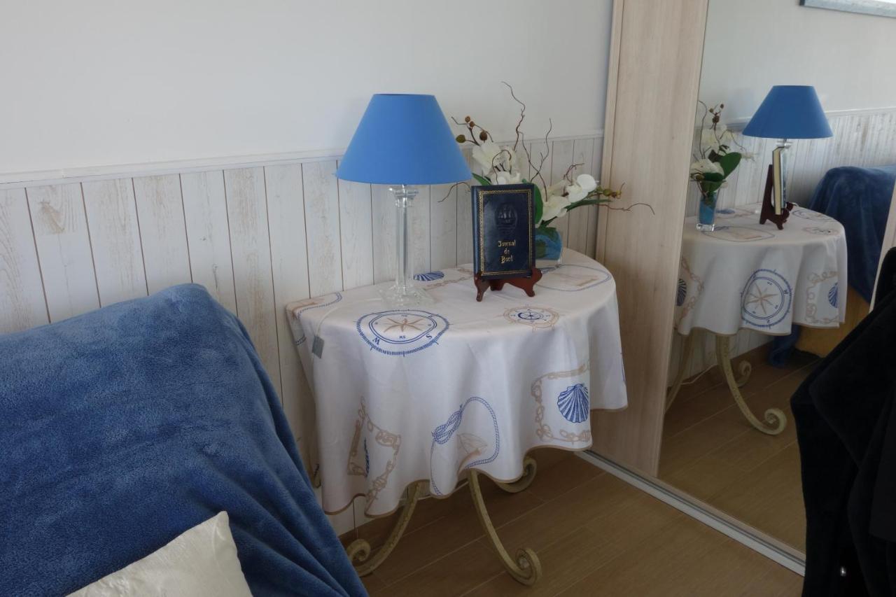 Appartement Arcachon Perreire Premiere Ligne Les Pieds Dans L Eau Vue Magnifique Sur Le Bassin ภายนอก รูปภาพ