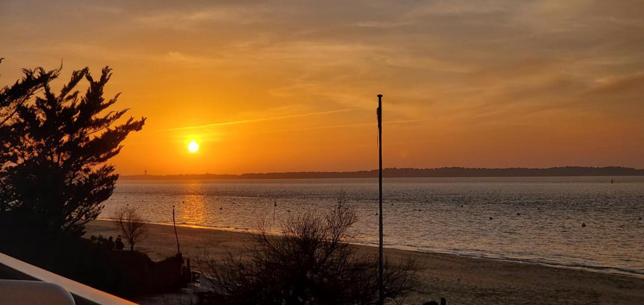 Appartement Arcachon Perreire Premiere Ligne Les Pieds Dans L Eau Vue Magnifique Sur Le Bassin ภายนอก รูปภาพ